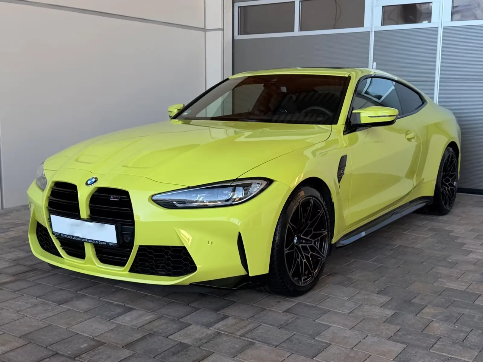 BMW M4